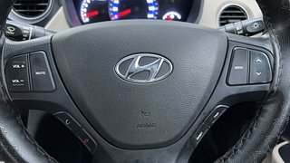 Used 2019 Hyundai Xcent S Petrol Manual top_features Steering mounted controls