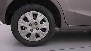 Used 2014 Honda Brio [2011-2016] S MT Petrol Manual tyres RIGHT REAR TYRE RIM VIEW