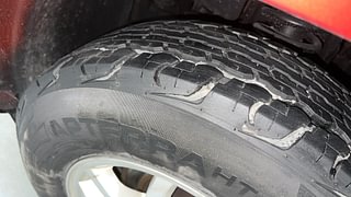 Used 2017 Mahindra TUV300 [2015-2020] T8 mHAWK100 Dual Tone Diesel Manual tyres LEFT FRONT TYRE TREAD VIEW