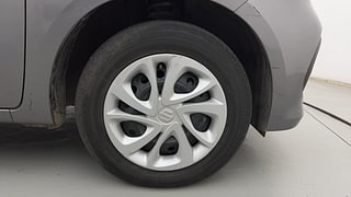 Used 2023 Maruti Suzuki Celerio ZXi Petrol Manual tyres RIGHT FRONT TYRE RIM VIEW