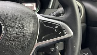 Used 2021 Renault Duster [2020-2022] RXZ Petrol Petrol Manual top_features Cruise control