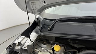 Used 2019 Renault Triber RXZ Petrol Manual engine ENGINE RIGHT SIDE HINGE & APRON VIEW
