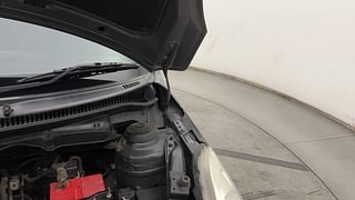 Used 2017 Maruti Suzuki Swift [2014-2017] VXI (O) Petrol Manual engine ENGINE LEFT SIDE HINGE & APRON VIEW