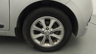Used 2014 Hyundai Grand i10 [2013-2017] Asta 1.2 Kappa VTVT Petrol Manual tyres RIGHT FRONT TYRE RIM VIEW