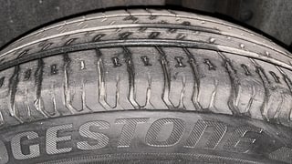 Used 2013 Maruti Suzuki Swift [2011-2017] VXi Petrol Manual tyres LEFT REAR TYRE TREAD VIEW