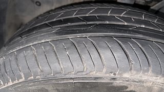 Used 2022 Renault Kiger RXZ Turbo CVT Petrol Automatic tyres LEFT FRONT TYRE TREAD VIEW