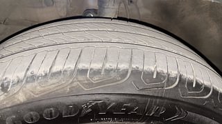 Used 2018 Honda City [2017-2020] ZX CVT Petrol Automatic tyres LEFT FRONT TYRE TREAD VIEW
