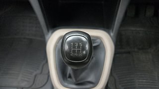 Used 2019 Hyundai Xcent S Petrol Manual interior GEAR  KNOB VIEW