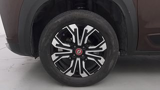 Used 2022 Renault Kiger RXZ Turbo CVT Petrol Automatic tyres LEFT FRONT TYRE RIM VIEW
