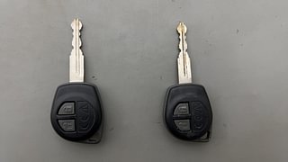 Used 2018 Maruti Suzuki Baleno [2015-2019] Delta AT Petrol Petrol Automatic extra CAR KEY VIEW