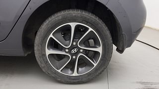 Used 2018 Hyundai Grand i10 [2017-2020] Asta 1.2 Kappa VTVT Petrol Manual tyres LEFT REAR TYRE RIM VIEW