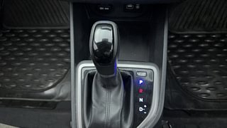 Used 2018 Hyundai Creta [2015-2018] 1.6 SX Plus Auto Petrol Petrol Automatic interior GEAR  KNOB VIEW