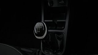Used 2022 Renault Kwid Climber 1.0l SCE Petrol MT Petrol Manual interior GEAR  KNOB VIEW