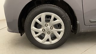 Used 2019 Hyundai Grand i10 Magna 1.2 Kappa VTVT Petrol Manual tyres LEFT FRONT TYRE RIM VIEW