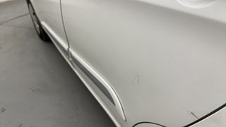 Used 2015 Maruti Suzuki Celerio ZXI AMT Petrol Automatic dents MINOR SCRATCH
