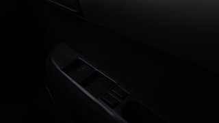 Used 2011 Maruti Suzuki Swift [2007-2011] VXi Petrol Manual top_features Central locking