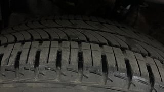 Used 2016 honda Jazz V Petrol Manual tyres LEFT FRONT TYRE TREAD VIEW