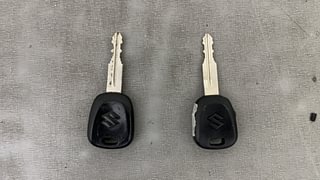 Used 2013 Maruti Suzuki Alto 800 [2012-2016] Lxi Petrol Manual extra CAR KEY VIEW