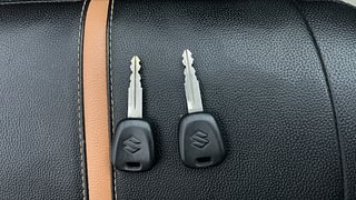 Used 2019 Maruti Suzuki Alto 800 [2019-2022] LXI Petrol Manual extra CAR KEY VIEW