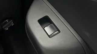 Used 2018 Datsun GO [2014-2019] T Petrol Manual top_features Power windows