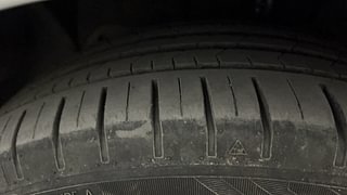 Used 2019 Ford Figo Aspire [2019-2021] Titanium 1.2 Ti-VCT Petrol Manual tyres LEFT FRONT TYRE TREAD VIEW