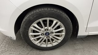 Used 2019 Ford Figo Aspire [2019-2021] Titanium 1.2 Ti-VCT Petrol Manual tyres LEFT FRONT TYRE RIM VIEW