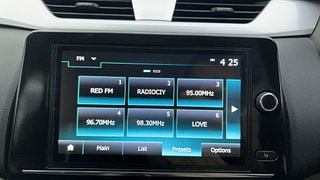 Used 2019 Renault Triber RXZ Petrol Manual top_features Integrated (in-dash) music system