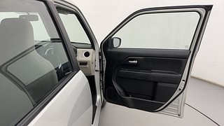 Used 2022 Maruti Suzuki Wagon R 1.2 [2019-2022] ZXI Petrol Manual interior RIGHT FRONT DOOR OPEN VIEW