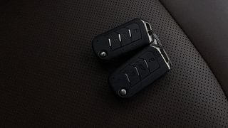 Used 2023 Mahindra Scorpio N Z8 L 4WD Diesel AT 7 STR Diesel Automatic extra CAR KEY VIEW