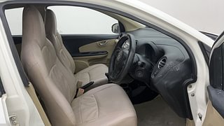 Used 2015 Honda Brio [2011-2016] VX MT Petrol Manual interior RIGHT SIDE FRONT DOOR CABIN VIEW