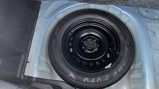 Used 2018 Maruti Suzuki Baleno [2015-2019] Delta AT Petrol Petrol Automatic tyres SPARE TYRE VIEW