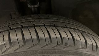 Used 2016 Renault Kwid [2015-2019] RXT Petrol Manual tyres LEFT FRONT TYRE TREAD VIEW
