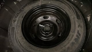 Used 2016 Renault Kwid [2015-2019] RXT Petrol Manual tyres SPARE TYRE VIEW