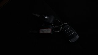 Used 2021 Renault Kwid CLIMBER 1.0 AMT Opt Petrol Automatic extra CAR KEY VIEW