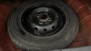 Used 2013 Maruti Suzuki Alto 800 [2012-2016] Lxi Petrol Manual tyres SPARE TYRE VIEW