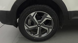 Used 2019 Hyundai Creta [2018-2020] 1.6 SX AT Diesel Automatic tyres RIGHT REAR TYRE RIM VIEW