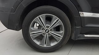 Used 2018 Hyundai Creta [2015-2018] 1.6 SX Plus Auto Petrol Petrol Automatic tyres RIGHT REAR TYRE RIM VIEW