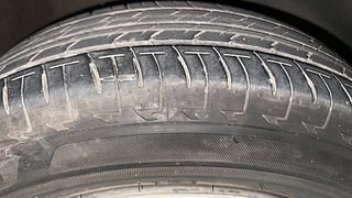 Used 2023 Maruti Suzuki Celerio ZXi Petrol Manual tyres RIGHT FRONT TYRE TREAD VIEW