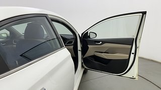 Used 2019 Hyundai Verna [2017-2020] 1.6 VTVT SX Petrol Manual interior RIGHT FRONT DOOR OPEN VIEW