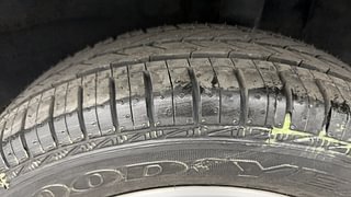 Used 2020 renault Kwid 1.0 RXT Opt Petrol Manual tyres LEFT REAR TYRE TREAD VIEW