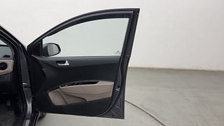 Used 2018 Hyundai Grand i10 [2017-2020] Asta 1.2 Kappa VTVT Petrol Manual interior RIGHT FRONT DOOR OPEN VIEW