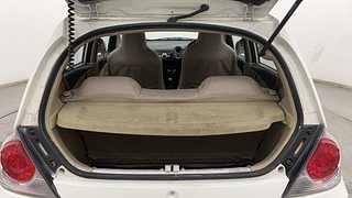 Used 2015 Honda Brio [2011-2016] VX MT Petrol Manual interior DICKY INSIDE VIEW