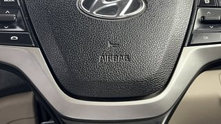 Used 2019 Hyundai Verna [2017-2020] 1.6 VTVT SX Petrol Manual top_features Airbags