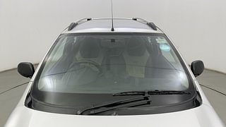 Used 2018 Datsun GO [2014-2019] T Petrol Manual exterior FRONT WINDSHIELD VIEW