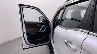 Used 2023 Mahindra Scorpio N Z8 L 4WD Diesel AT 7 STR Diesel Automatic interior LEFT FRONT DOOR OPEN VIEW