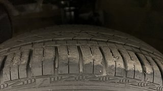 Used 2019 Hyundai Grand i10 Magna 1.2 Kappa VTVT Petrol Manual tyres LEFT FRONT TYRE TREAD VIEW