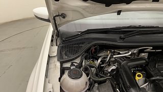 Used 2022 volkswagen Vento Highline Plus 1.0L TSI Petrol AT Petrol Automatic engine ENGINE RIGHT SIDE HINGE & APRON VIEW