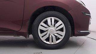 Used 2015 Honda City [2014-2017] SV CVT Petrol Automatic tyres RIGHT FRONT TYRE RIM VIEW
