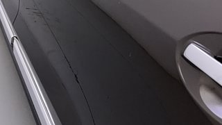 Used 2017 Honda BR-V [2016-2020] VX MT Petrol Petrol Manual dents MINOR SCRATCH