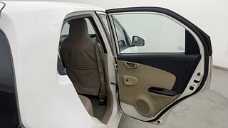 Used 2015 Honda Brio [2011-2016] VX MT Petrol Manual interior RIGHT REAR DOOR OPEN VIEW